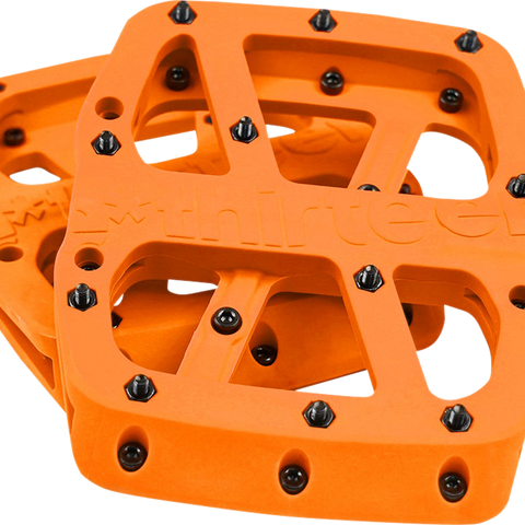 E*THIRTEEN Base Pedals - Flat - Naranja PD2USA-104
